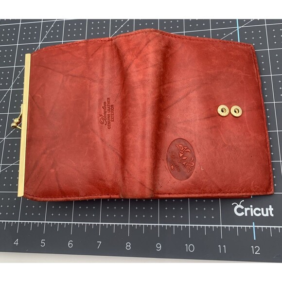 Julia Buxton Heiress Double Cardex Leather Wallet in Red Bifold Kiss Lock 4"X5" - Picture 8 of 12